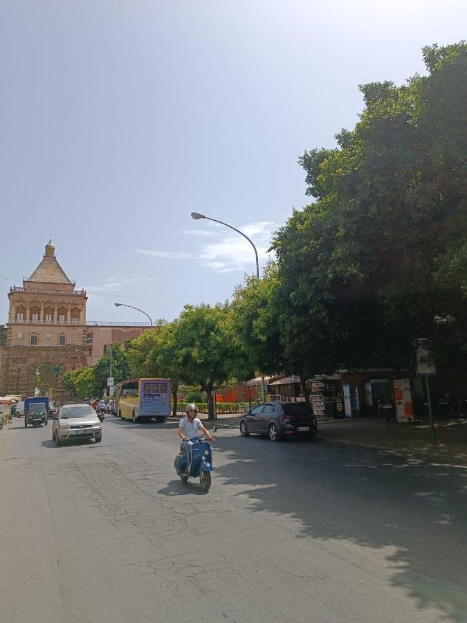 Il Piccolo Scrigno Apartment Palermo Bagian luar foto